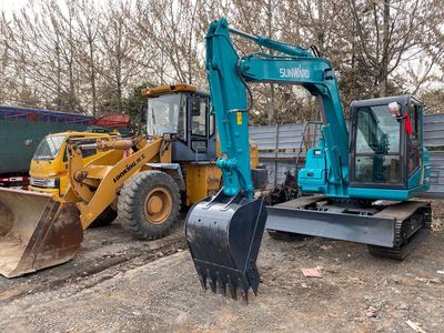 雁塔區(qū)正規(guī)挖掘機租賃五星服務(wù) 陜西榮盛機械